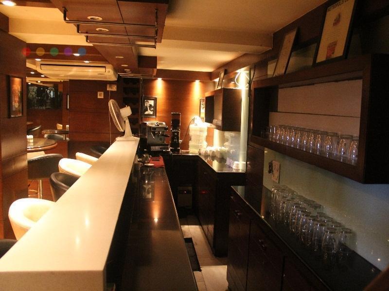 Metropolis Tourist Home Nowe Delhi Zewnętrze zdjęcie