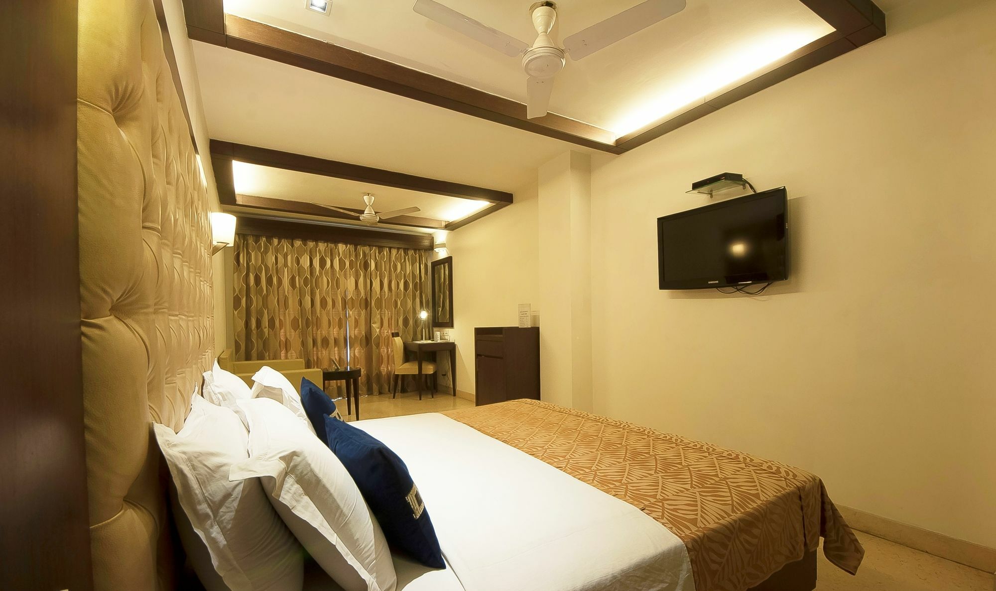 Metropolis Tourist Home Nowe Delhi Zewnętrze zdjęcie