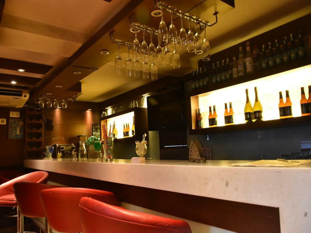 Metropolis Tourist Home Nowe Delhi Zewnętrze zdjęcie